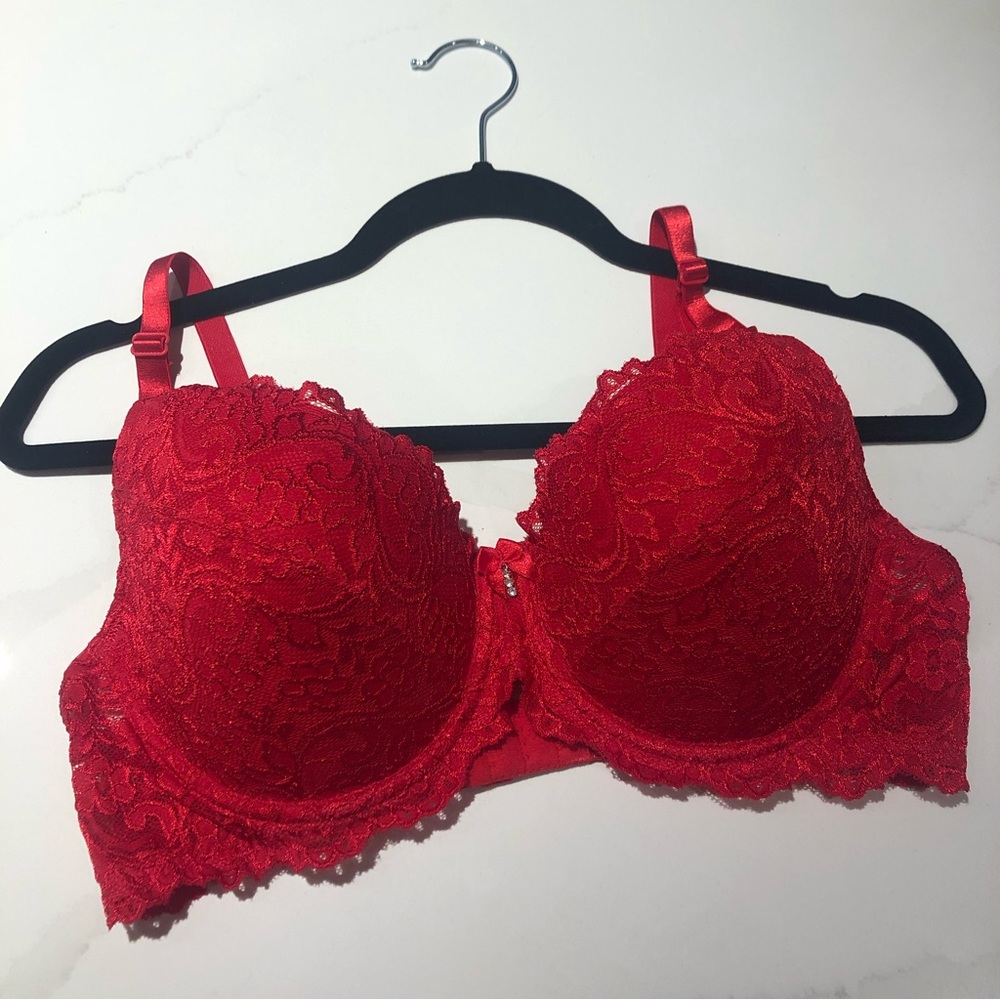 Red lace soft cup underwire bra, size 38D